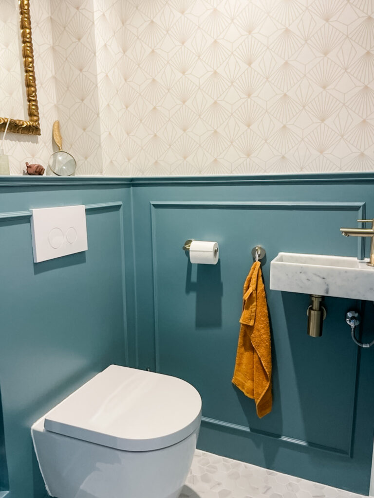 toilet room in provence style gold and blue
